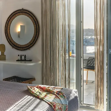 Ariti Seaside Naousa (Paros)