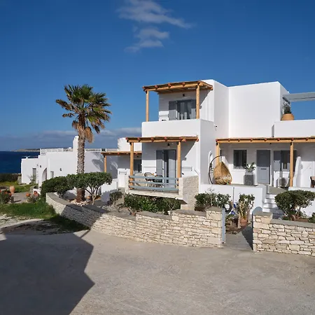 Ariti Seaside Aparthotel 4*