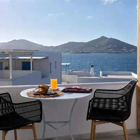 Ariti Seaside Apart Otel 4*