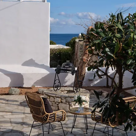 Ariti Seaside 4* Naousa (Paros)