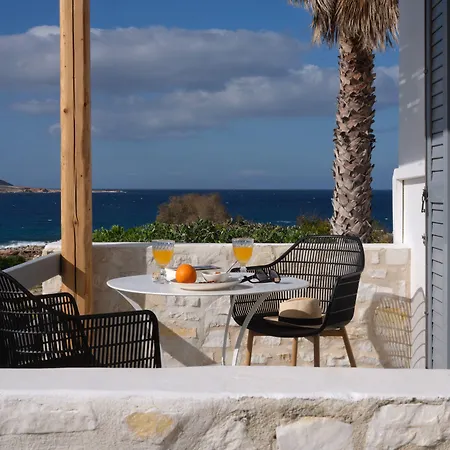 Ariti Seaside Aparthotel Naousa (Paros)