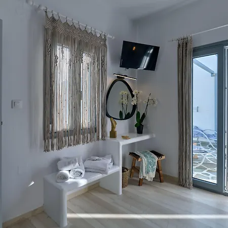 Ariti Seaside Aparthotel Naoussa
