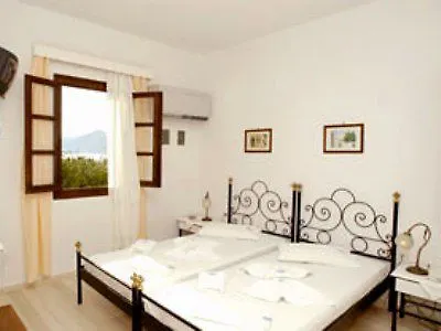 Ariti Seaside 4* Naousa (Paros)