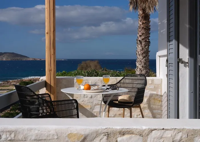 Ariti Seaside Ξενοδοχείο με διαμερίσματα 4*